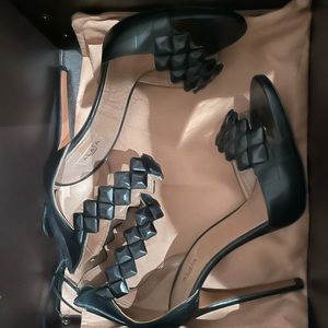 Alaia ankle strap open toe pump